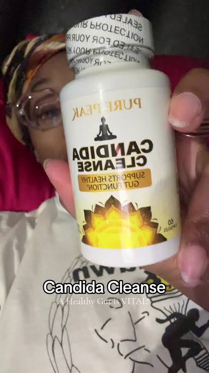¡Hola chicas de BeautyFan! Tenía que escribirles porque estoy impresionada. Llevo 10 días con el Candida Cleanse y mi vientre bajó un montón, ¡ya no parezco inflamada de 5 meses!